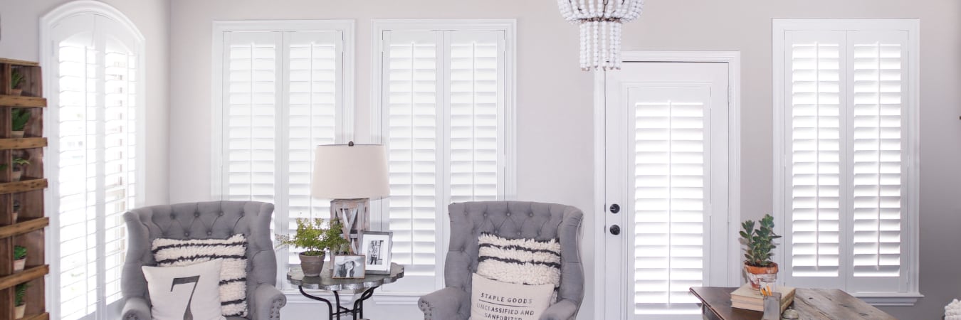 Interior plantation shutters